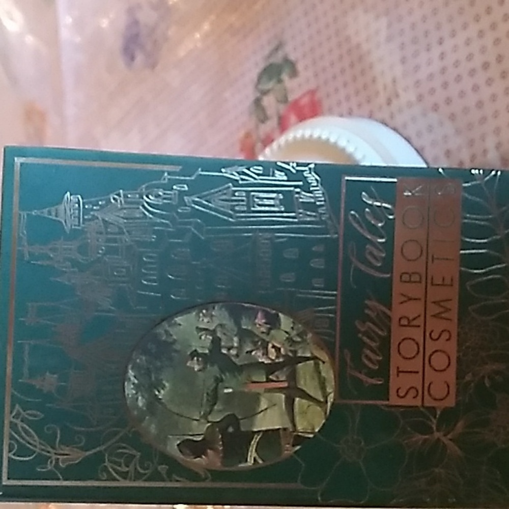 Storybook  cosmetics eyeshadow brand new